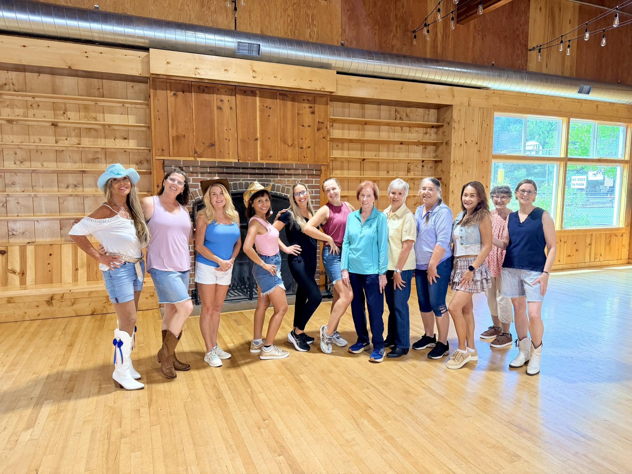 Cowgirl Social Dance Club Santa Cruz18